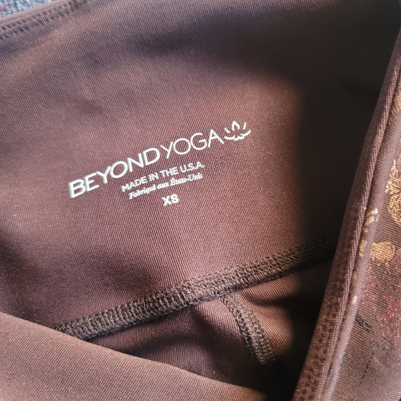 Beyond‎ Yoga, High Waist Ankle Leggings In Chocolate Chip, Size XS -NWOT - Picture 5 of 5